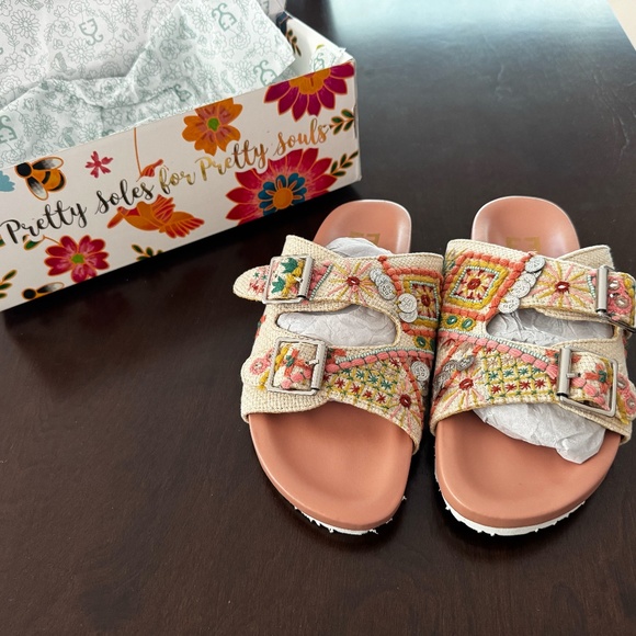 Fizzy Goblet Vegn Sliders - Picture 4 of 9